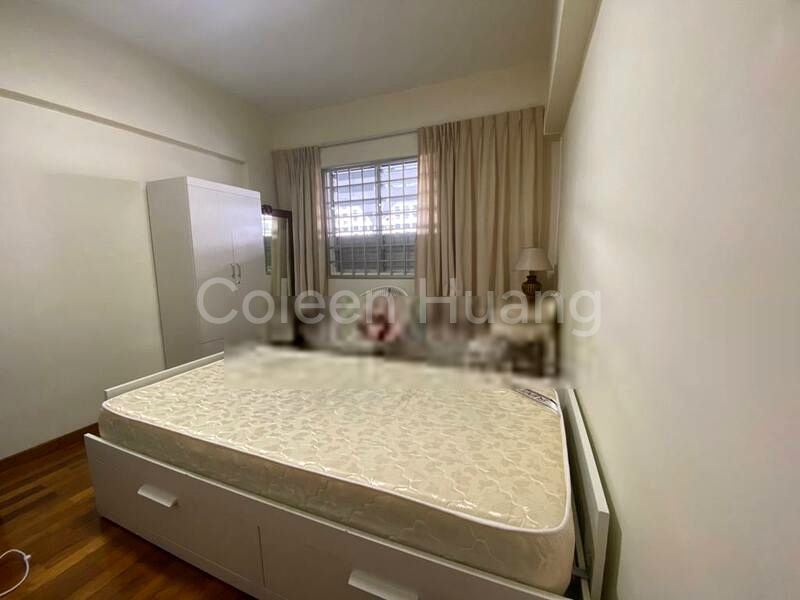 Common Room (HDB) for Rent in  235 Bukit Batok East Avenue 5 - Image 1